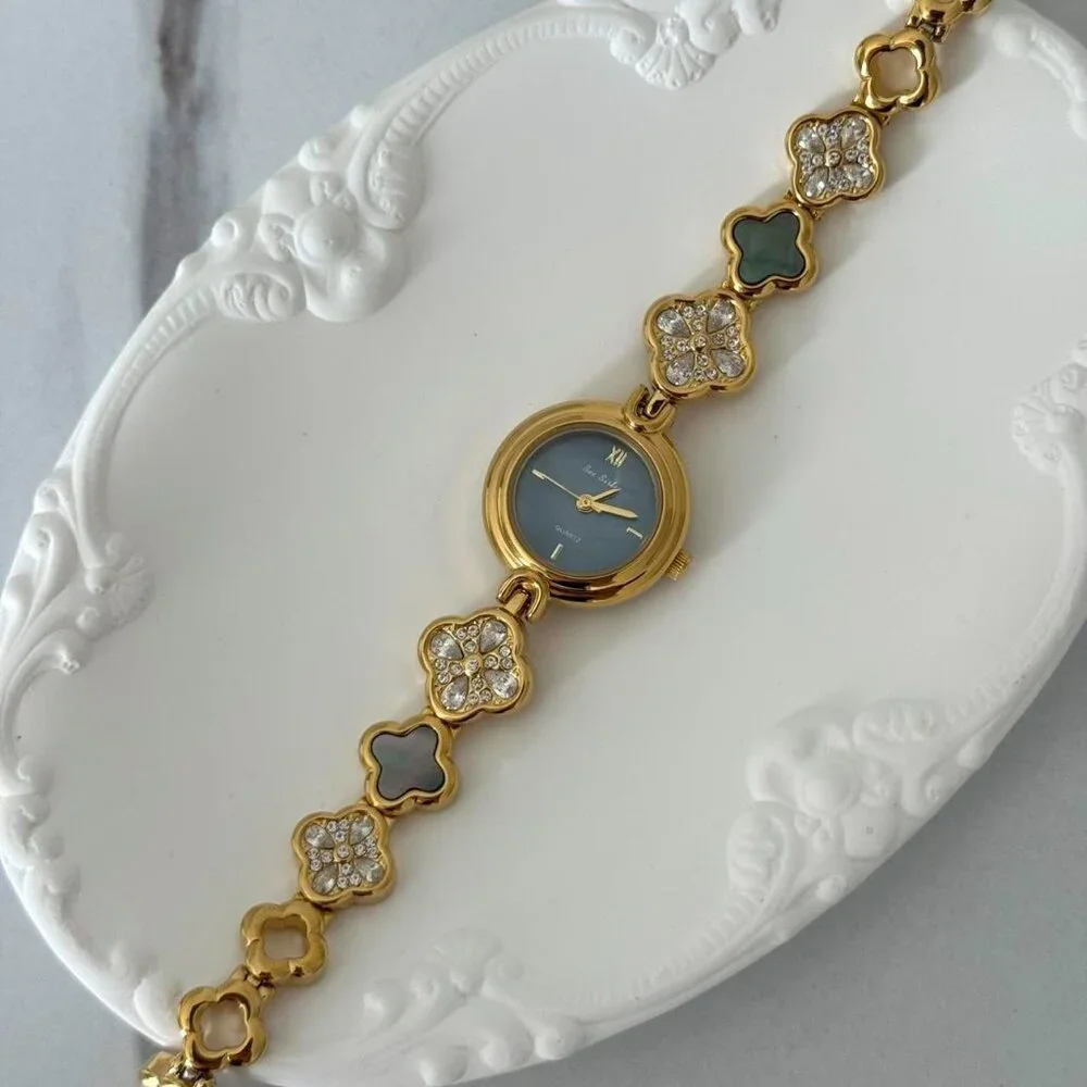Sku0233 Retro Gold Blue Women Floral‎ Watch Bracelet Stainless steel + gift bag
